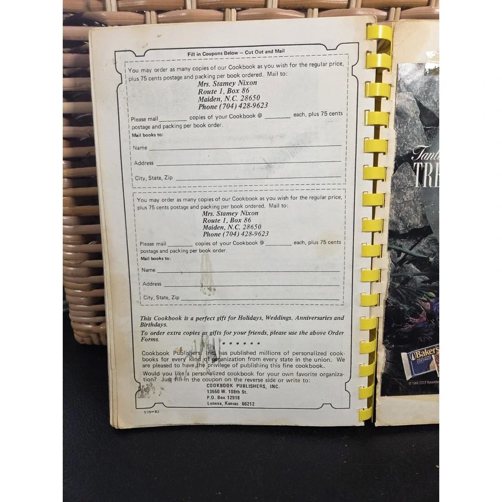 Vintage Catawba County North‎ Carolina Cookbook Handicapped Children 1982